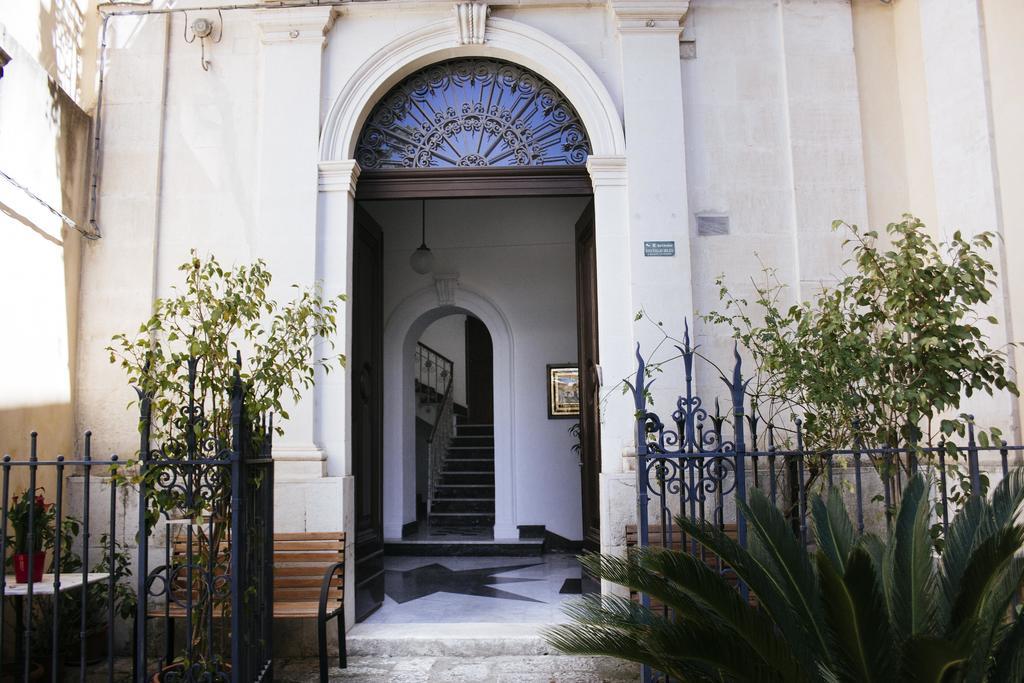 Risveglio Ibleo Bed & Breakfast Ragusa Bagian luar foto